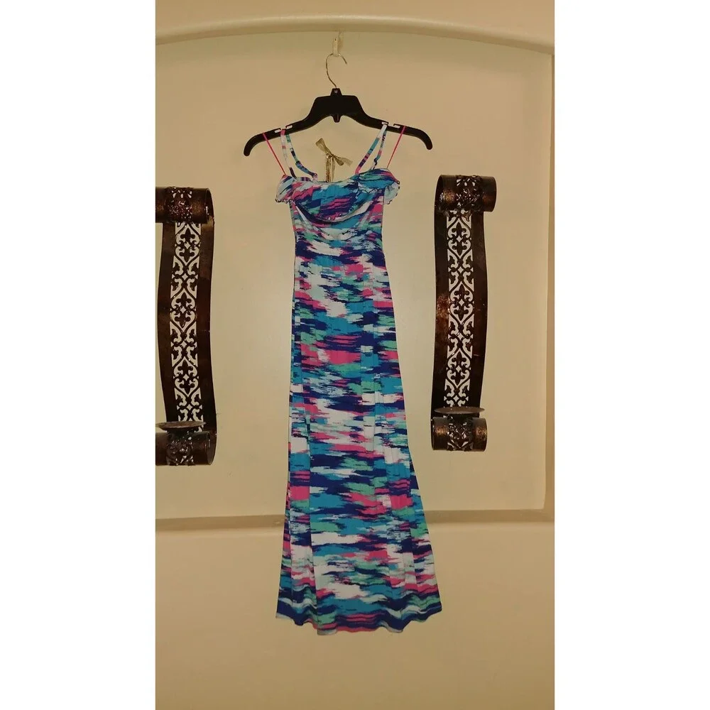Cute!! 2 girls maxi dressses size 10,